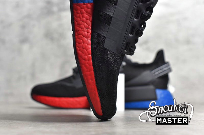 ADIDAS NMD_R1 V2 SHOES CORE BLACK/CORE BLACK/CARBON FV9023