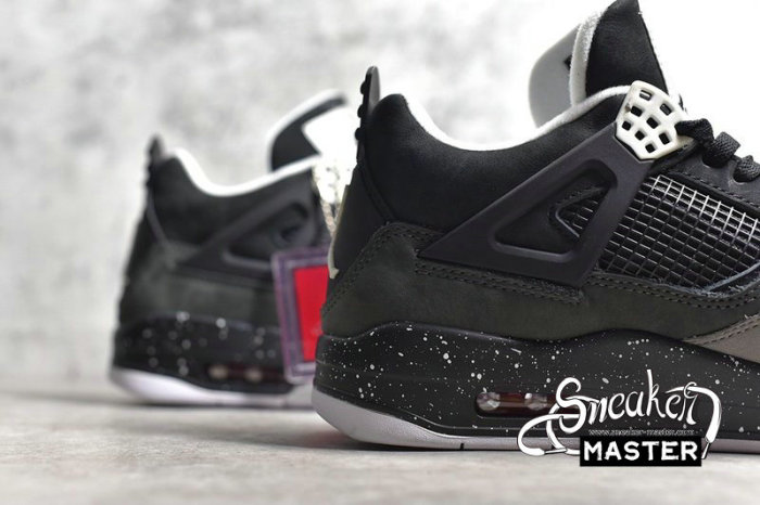NIKE AIR JORDAN 4 RETRO FEAR PACK BLACK/WHITE-COOL GREY/PLTNM 626969-030