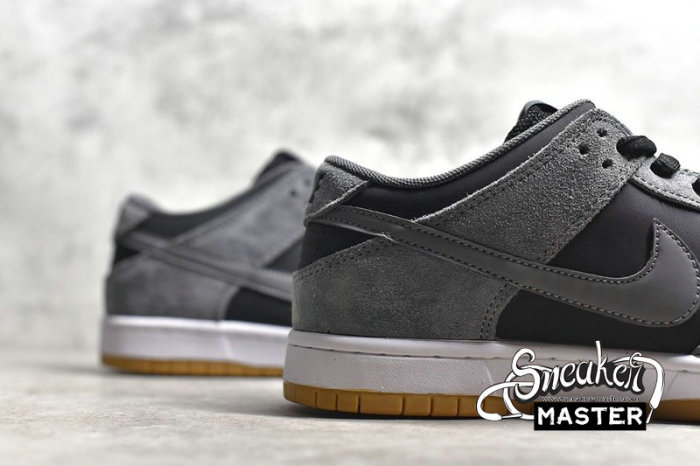 NIKE SB ZOOM DUNK LOW PRO DARK GREY/BLACK/WHITE 854866-319