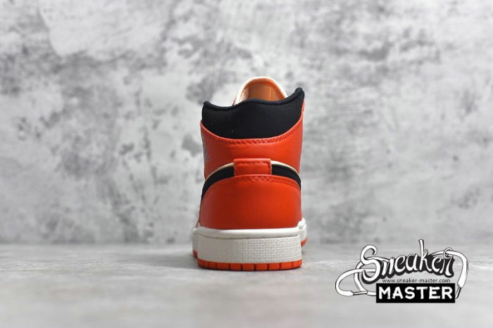 NIKE AIR JORDAN 1 RETRO MID SE TEAM ORANGE/BLACK/WHITE 852542-800