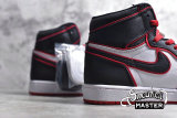NIKE AIR JORDAN 1 RETRO HIGH OG BLOODLINE BLACK/GYM RED/WHITE 555088-062