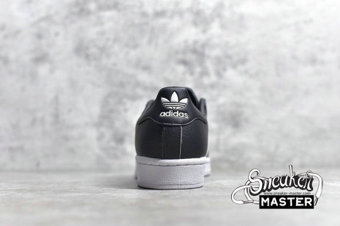 ADIDAS SUPERSTAR SHOES CORE BLACK/CLOUD WHITE/GREEN-RED BD7435