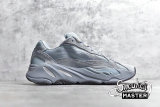 ADIDAS YEEZY BOOST 700 V2 HOSPITAL BLUE/HOSPITAL BLUE/HOSPITAL BLUE FV8424