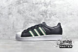 ADIDAS SUPERSTAR SHOES CORE BLACK/CLOUD WHITE/GREEN-RED BD7435