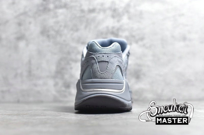 ADIDAS YEEZY BOOST 700 V2 HOSPITAL BLUE/HOSPITAL BLUE/HOSPITAL BLUE FV8424