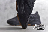 ADIDAS YEEZY BOOST 700 UTILITY BLACK/UTILITY BLACK/UTILITY BLACK FV5304