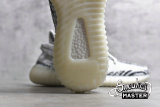 ADIDAS YEEZY BOOST 350 V2 ZEBRA WHITE/CORE BLACK/RED CP9654