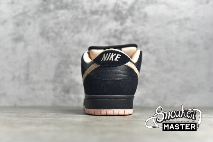 NIKE DUNK LOW SB BLACK/WASHED CORAL-BLACK BQ6817-003