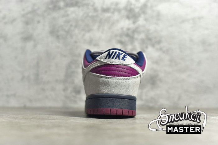 NIKE DUNK LOW PRO SB TRUE BERRY ATMOSPHERE GREY/TRUE BERRY-OBSIDIAN-ATMOSPHERE GREY BQ6817-001