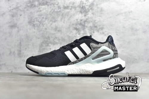 ADIDAS DAY JOGGER BOOST SHOES CORE BLACK/CLOUD WHITE/BLUE FV4538