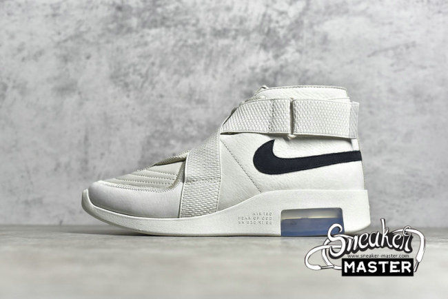 NIKE AIR FEAR OF GOD RAID LIGHT BONE/BLACK-SAIL AT8087-001
