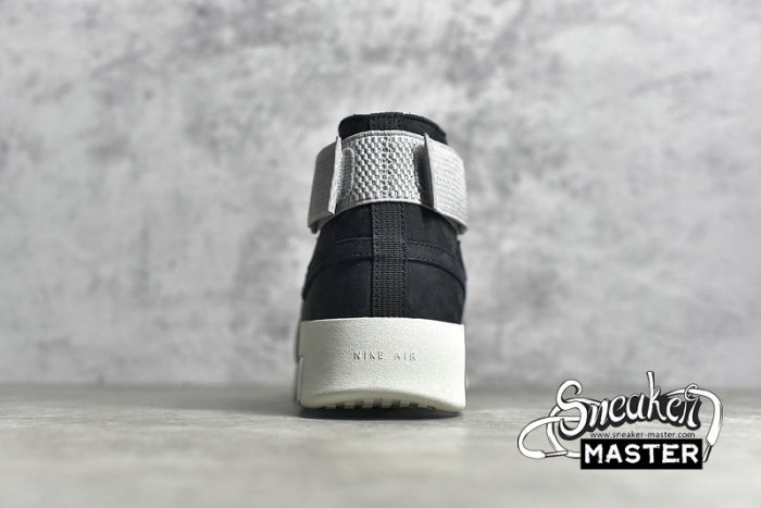 NIKE AIR FEAR OF GOD RAID BLACK/ATMOSPHERE GREY/SAIL AT8087-003