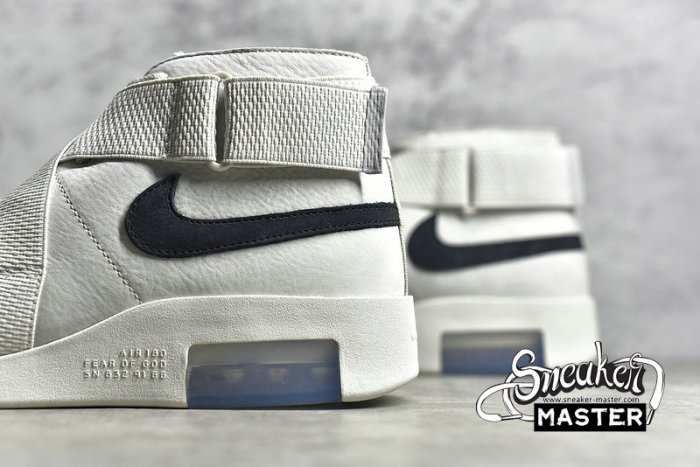 NIKE AIR FEAR OF GOD RAID LIGHT BONE/BLACK-SAIL AT8087-001