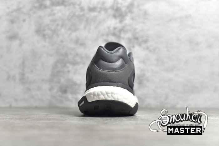 ADIDAS DAY JOGGER BOOST SHOES WOLF GREY/CLOUD WHITE/WOLF GREY FW4822