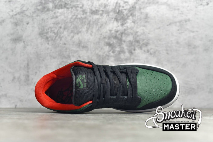 NIKE DUNK LOW PRO SB REPTILE BLACK/BLACK-GORGE GREEN 304292-055