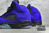 NIKE AIR JORDAN 5 RETRO ALTERNATE GRAPE GRAPE ICE/BLACK/CLEAR/NEW EMERALD 136027-500