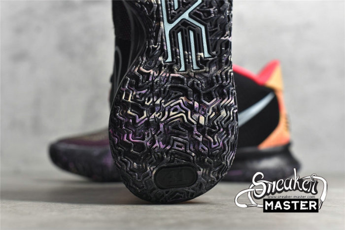 NIKE KYRIE 7 EP SOUNDWAVE BLACK/MELON TINT/GLACIER ICE DC0589-002