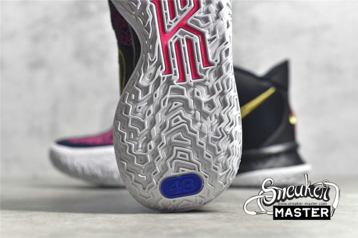 NIKE KYRIE 7 EP CHINESE NEW YEAR BLACK/SPIRIT TEAL/HYPER PINK/METALLIC GOLD CQ9327-006