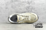 NEW BALANCE 2002 RUNNING SHOES BEIGE/BEIGE/BLACK ML2002RE