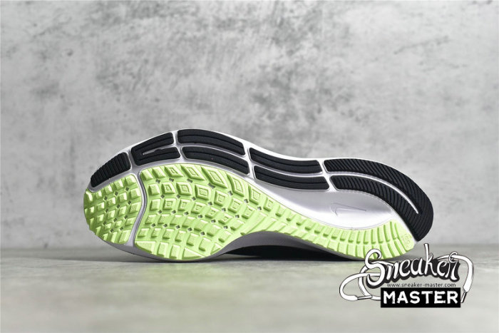 NIKE AIR ZOOM PEGASUS 37 BLACK/VALERIAN BLUE/SPRUCE AURA/GHOST GREEN BQ9646-001