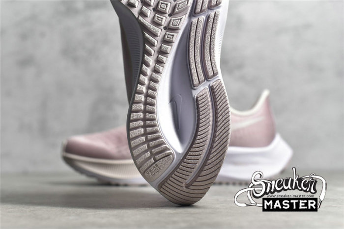 NIKE AIR ZOOM PEGASUS 37 CHAMPAGNE/WHITE/BARELY ROSE BQ9647-601