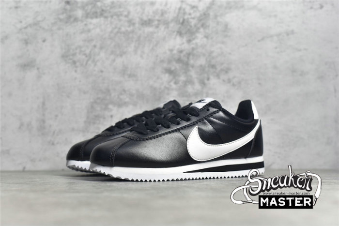 NIKE CLASSIC CORTEZ NYLON BLACK/BLACK/WHITE 749864-011