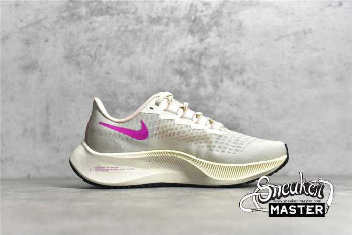 NIKE AIR ZOOM PEGASUS 37 PALE IVORY/BARELY VOLT/SAIL/GHOST BQ9647-102