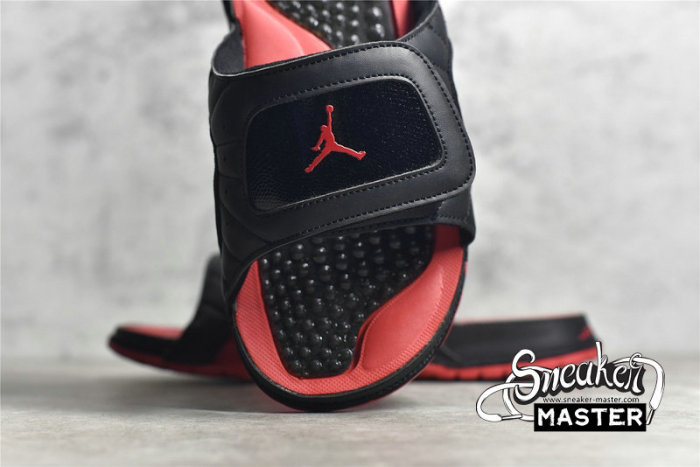 NIKE AIR JORDAN HYDRO 12 RETRO SLIDES BLACK/BLACK/GYM RED 820265-001
