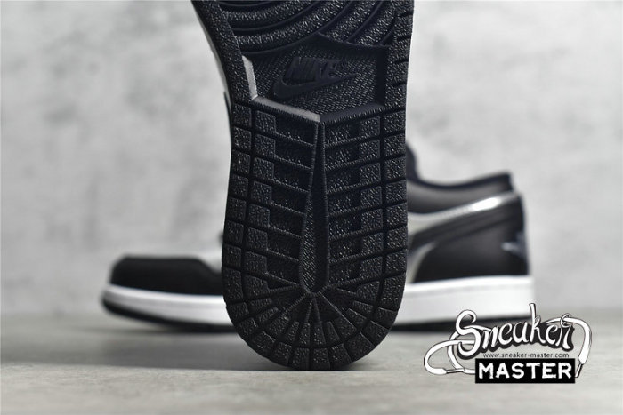 NIKE AIR JORDAN 1 LOW SE SILVER TOE BLACK/METALLIC SILVER/WHITE DA5551-001