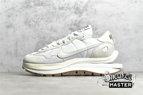 NIKE SACAI X VAPORWAFFLE SAIL/WHITE/WHITE DD1875-100
