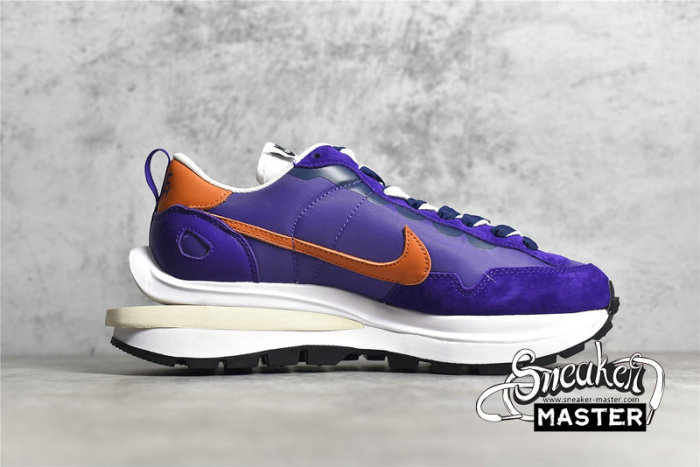 NIKE SACAI X VAPORWAFFLE DARK IRIS/CAMPFIRE ORANGE/WHITE DD1875-500