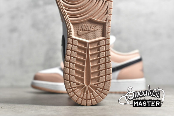 NIKE AIR JORDAN 1 LOW GS LIGHT ARCTIC PINK/WHITE/BLACK 553560-800