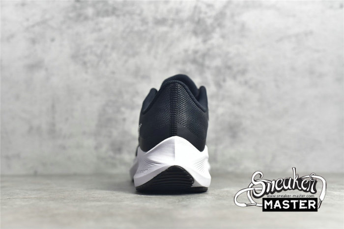 NIKE WINFLO 8 RUNNING SHOES BLACK/DARK SMOKE GREY/WHITE CW3419-006