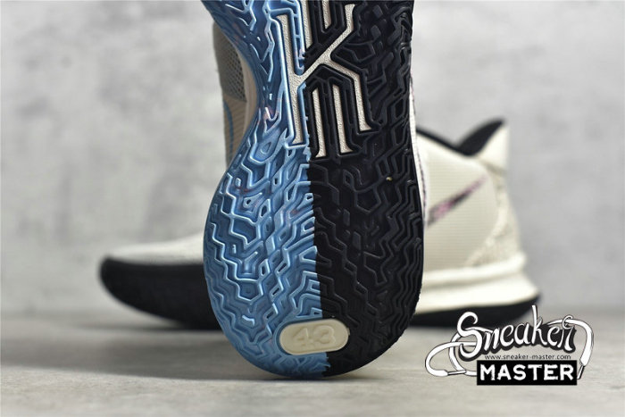 NIKE KYRIE 7 EP PALE IVORY/CHLORINE BLUE/BLACK CZ0143-100
