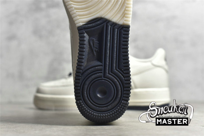 NIKE AIR FORCE 1 LOW 07 WHITE/WHITE/BLACK CT1989-107