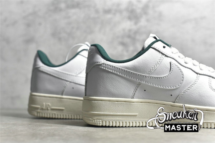 NIKE AIR FORCE 1 LOW 07 WHITE/GREEN/METALLIC CN7782-103
