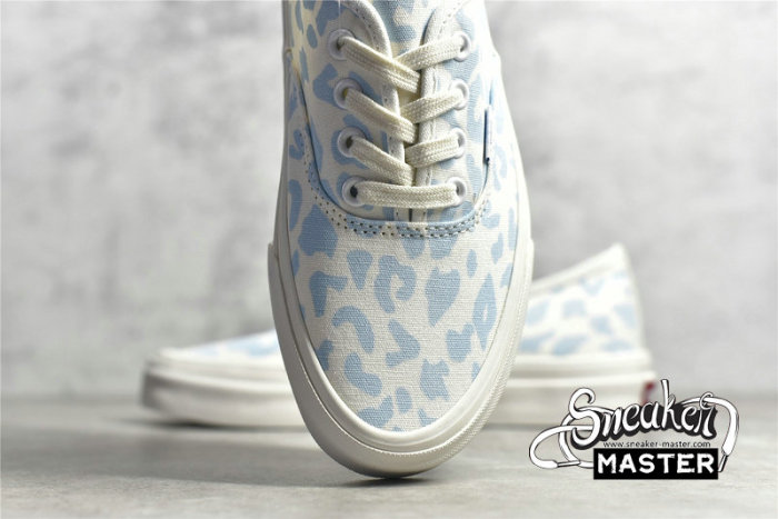 VANS VAULT OG AUTHENTIC LX WHITE/LIGHT BLUE/LEOPARD VN0A3CNB8PB