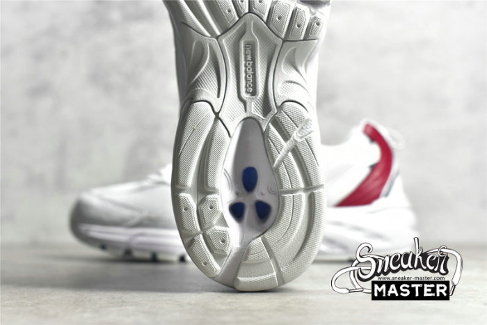 NEW BALANCE 530 RUNNING SHOES WHITE/WHITE/RED-GREEN MR530SK