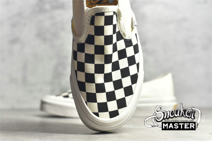 VANS SLIP-ON SF WHITE/BLACK/WHITE VN0A3MVD42E