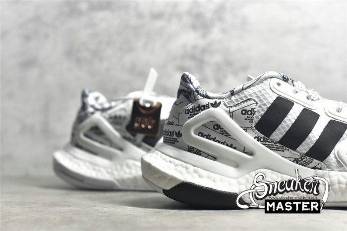 ADIDAS DAY JOGGER SHOES CLOUD WHITE/CORE BLACK/CLOUD WHITE FY3022