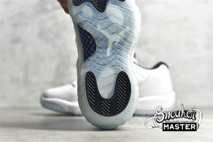 NIKE AIR JORDAN 11 RETRO LOW GS WHITE/WHITE/BLACK/LEGEND BLUE 528896-117