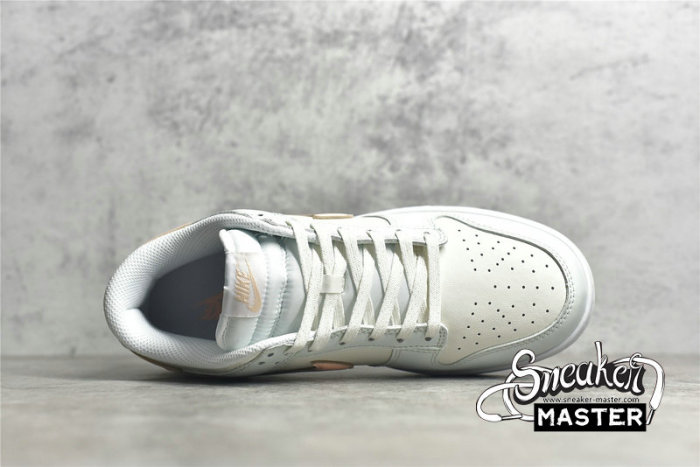 NIKE SB DUNK LOW SAIL/CRIMSON TINT/BARELY GREEN/WHITE DD1503-104