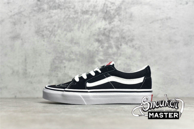 VANS CLASSIC COMFYCUSH SK8-LOW BLACK/BLACK/TRUE WHITE VN0A4UVCVNE