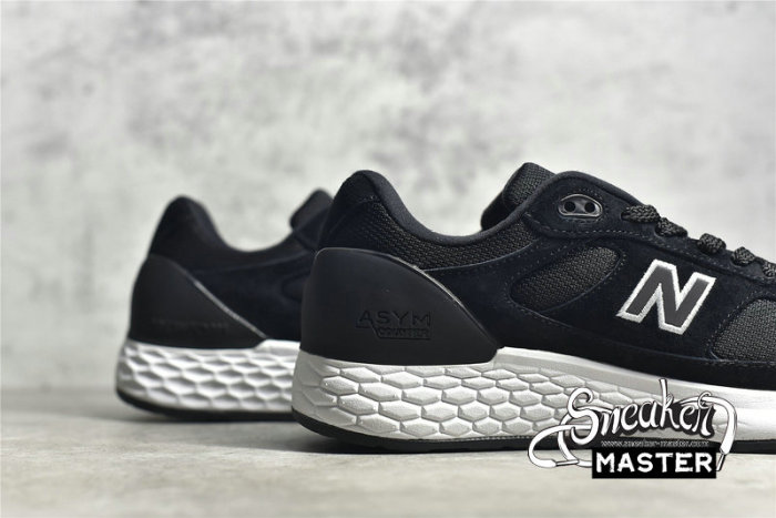 NEW BALANCE 1880 RUNNING SHOES BLACK/BLACK/WHITE MW1880B1