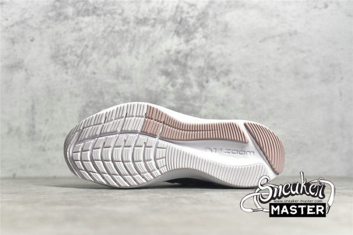 NIKE ZOOM WINFLO 8 LIGHT VIOLET/CHAMPAGNE/WHITE/METALLIC RED BRONZE CW3421-500