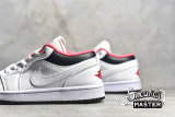 NIKE AIR JORDAN 1 LOW GS CHICAGO HOME WHITE/BLACK/RED 553560-160