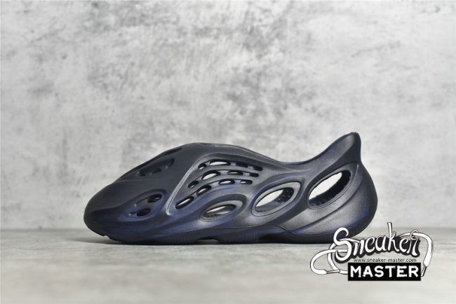 ADIDAS YEEZY FOAM RUNNER MINERAL BLUE/MINERAL BLUE/MINERAL BLUE GV7903