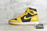 NIKE AIR JORDAN 1 HIGH RETRO OG POLLEN/BLACK/WHITE 555088-701