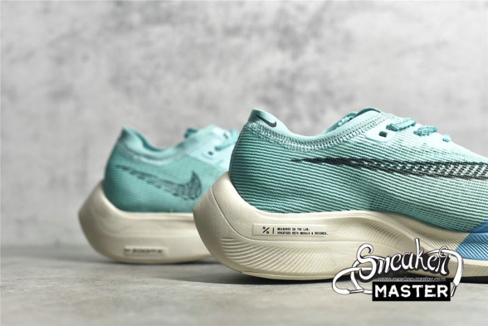 NIKE ZOOMX VAPORFLY NEXT% 2 AURORA GREEN/CHLORINE BLUE/PALE IVORY/BLACK CU4111-300