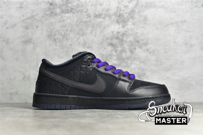 NIKE FAMILIA X SB DUNK LOW FIRST AVENUE BLACK/VOLTAGE PURPLE-WHITE DJ1159-001